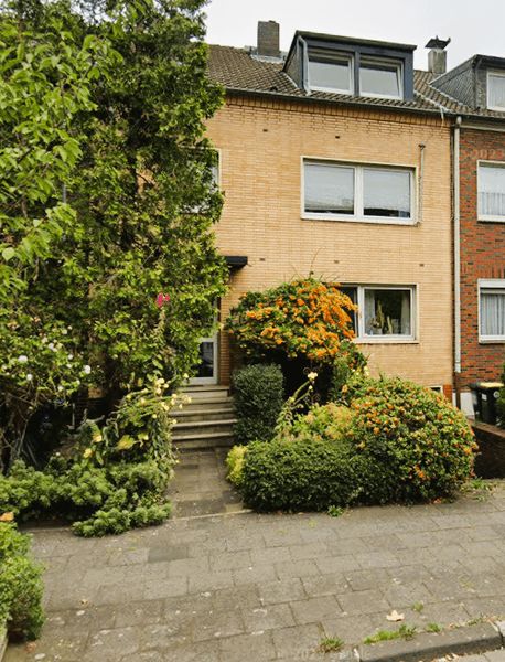 Nette DG-Wohnung - Duibsurg Neudorf - Nähe HBF